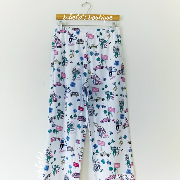 Roller Rabbit Party In The USA Long Sleeve Polo Pajamas in White Size S NWT - Picture 11 of 17